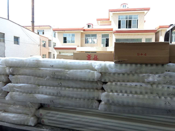鋼制三柱散熱器